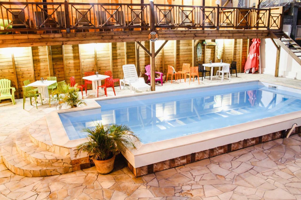 Residence Fruit De La Passion Rose Sainte-Anne Ngoại thất bức ảnh